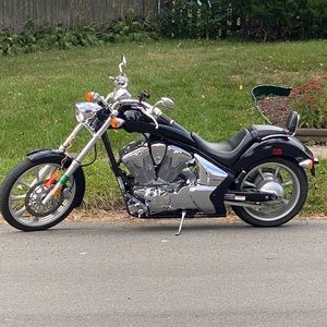 Meet your Posher, Tom